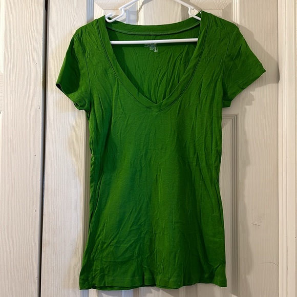 Old Navy size Large Green Short Sleeve Tee - Picture 2 of 5